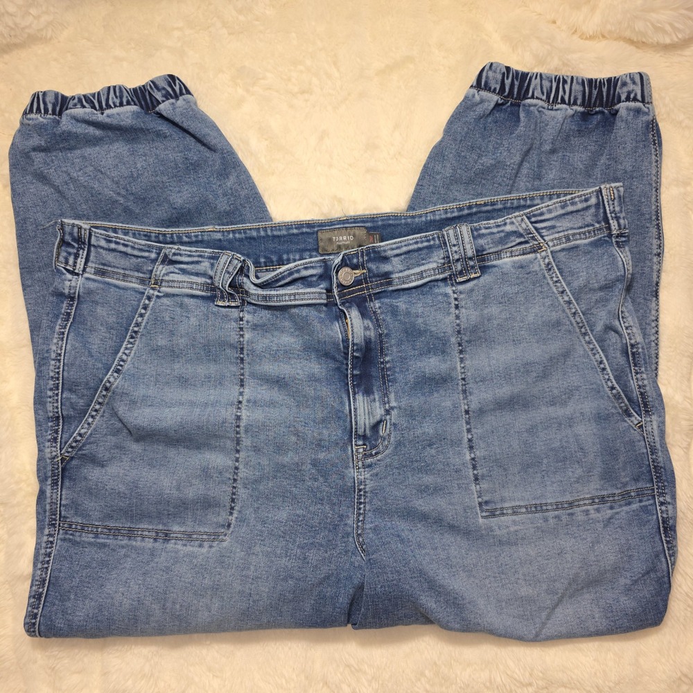 Torrid Denim Joggers Womens 26R Blue Excellent Stretch Utility Patch Pocket
